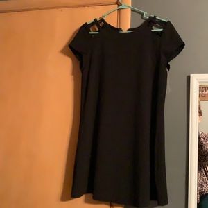 Lattice sleeve black dress